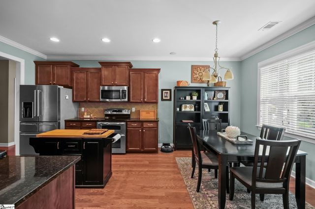 416 Leigh Creek Drive, Simpsonville, SC 29681
