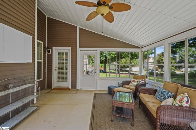 416 Leigh Creek Drive, Simpsonville, SC 29681