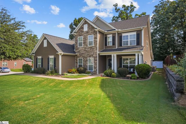 416 Leigh Creek Drive, Simpsonville, SC 29681