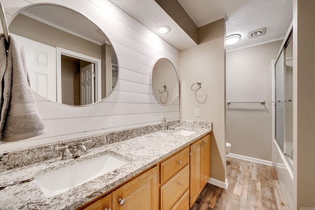 12 Chester Cove, Conway, AR 72034