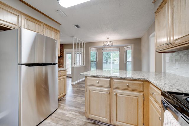 12 Chester Cove, Conway, AR 72034