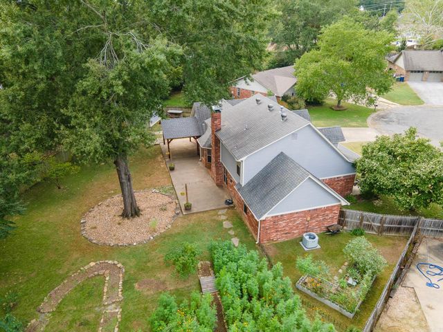 12 Chester Cove, Conway, AR 72034