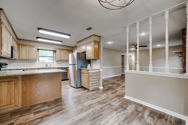 12 Chester Cove, Conway, AR 72034