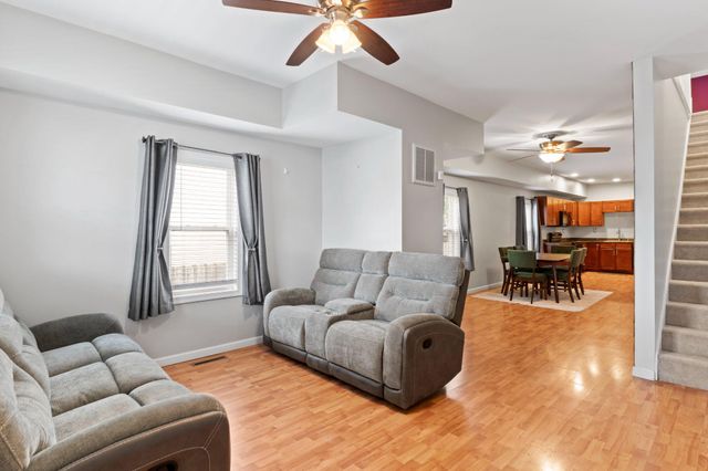 687 STATE ST, Lemoyne, PA 17043
