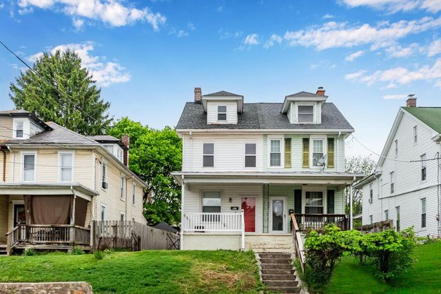 687 STATE ST, Lemoyne, PA 17043