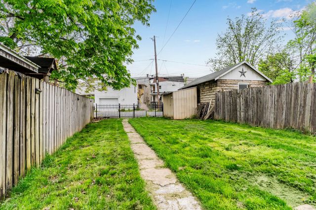 687 STATE ST, Lemoyne, PA 17043
