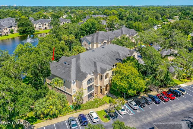 940 Village Trl Unit 2-302, Port Orange, FL 32127