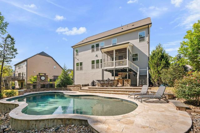 1057 Queensdale Drive, Cary, NC 27519