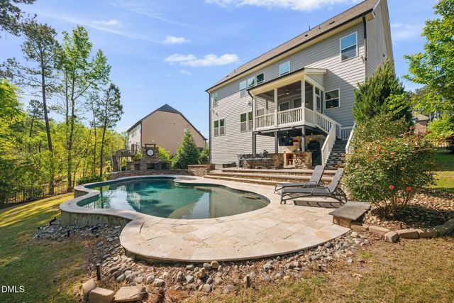 1057 Queensdale Drive, Cary, NC 27519