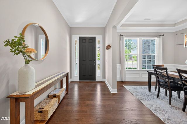 1057 Queensdale Drive, Cary, NC 27519