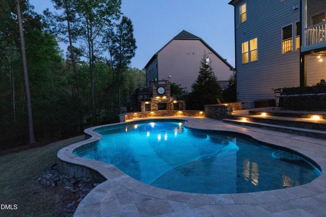 1057 Queensdale Drive, Cary, NC 27519