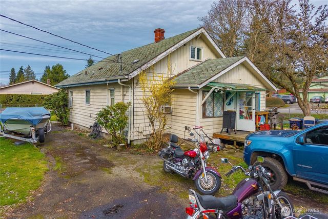 2502 S 74th Street, Tacoma, WA 98409