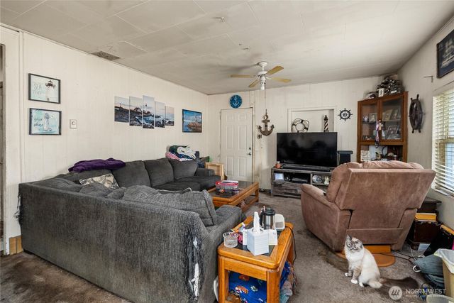 2502 S 74th Street, Tacoma, WA 98409