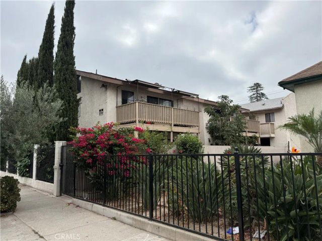 620 E Pine, Santa Ana, CA 92701
