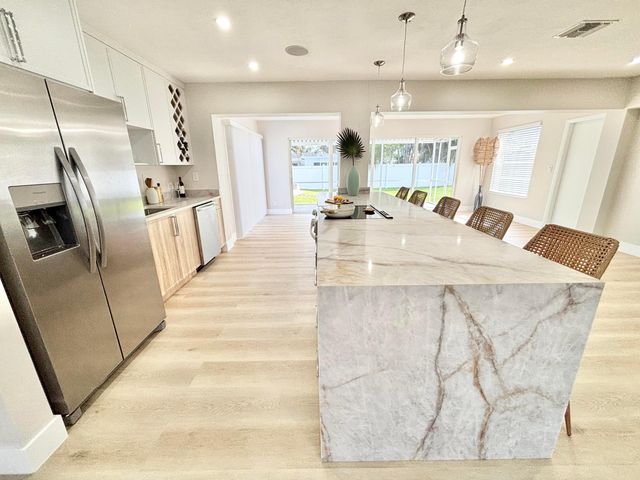470 NE 45TH Street, Boca Raton, FL 33431