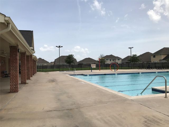 15010 Sun Glaze Drive, Humble, TX 77346