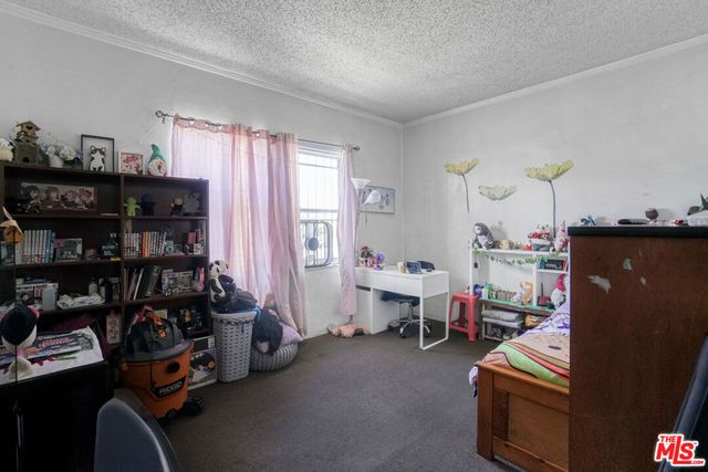 2074 W 54th Street, Los Angeles, CA 90062