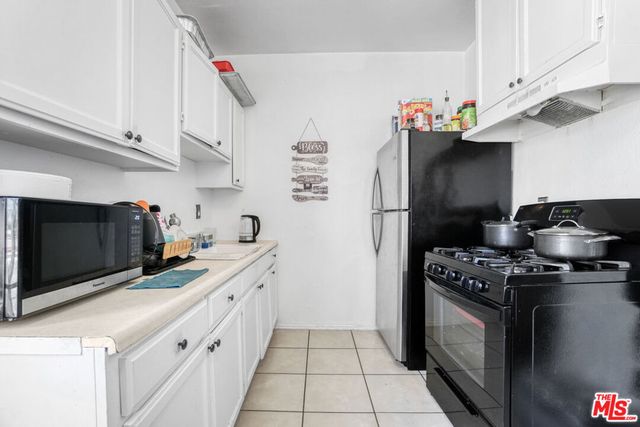 2074 W 54th Street, Los Angeles, CA 90062