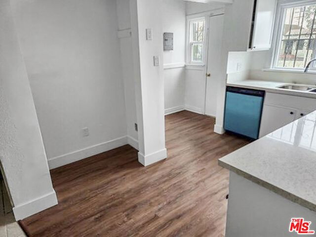 2074 W 54th Street, Los Angeles, CA 90062