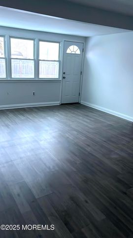 439 Mantoloking Road, Brick, NJ 08723