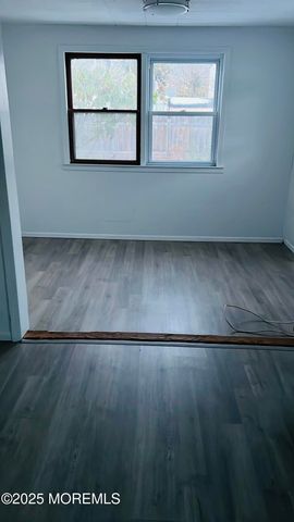 439 Mantoloking Road, Brick, NJ 08723