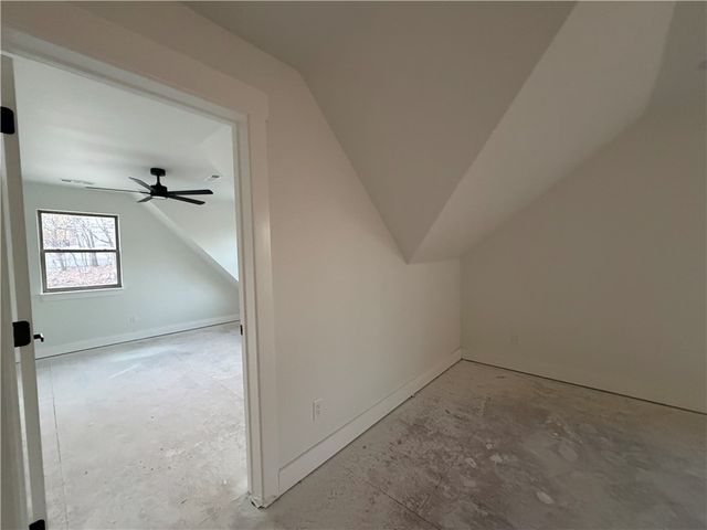 6 Moffat Lane, Bella Vista, AR 72715