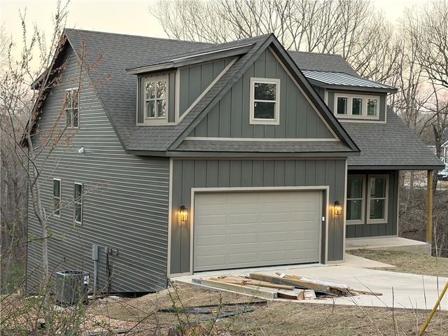 6 Moffat Lane, Bella Vista, AR 72715