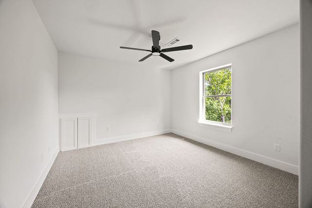 6 Moffat Lane, Bella Vista, AR 72715
