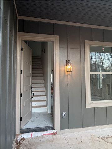 6 Moffat Lane, Bella Vista, AR 72715