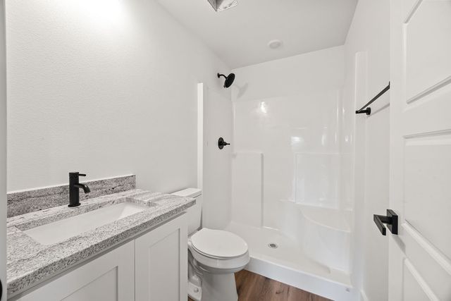 6 Moffat Lane, Bella Vista, AR 72715