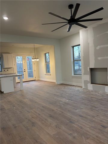 6 Moffat Lane, Bella Vista, AR 72715