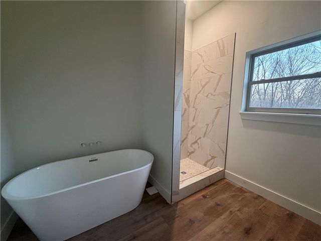 6 Moffat Lane, Bella Vista, AR 72715