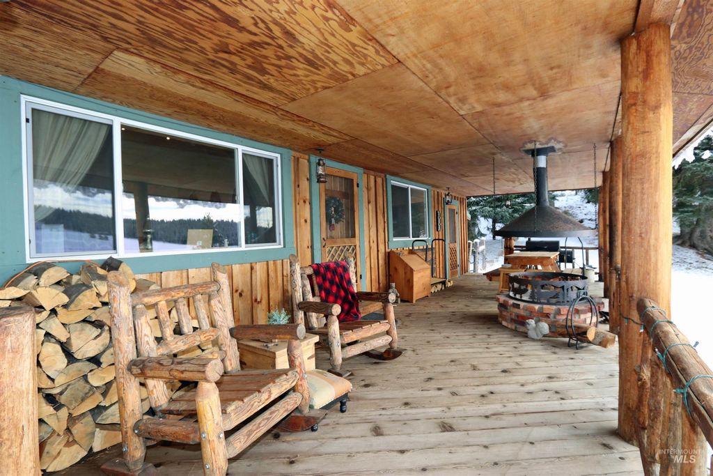 158 Little Elk Lane, Elk City, ID 83525 photo 5