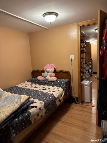 214 York Road, Fairfield, CT 06825