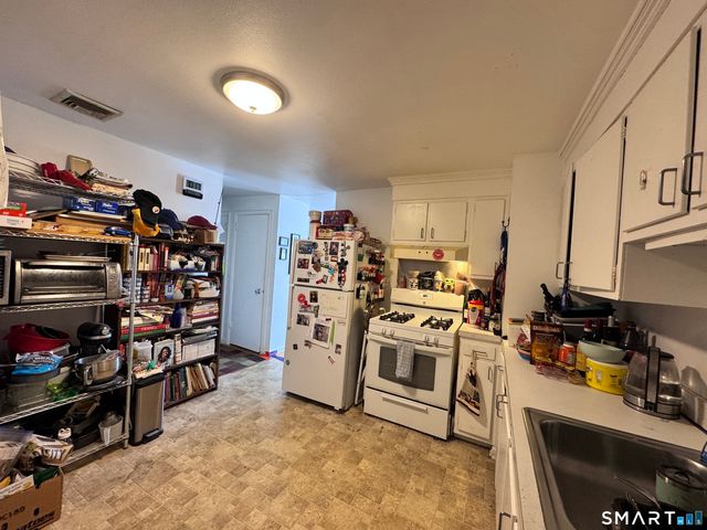 214 York Road, Fairfield, CT 06825