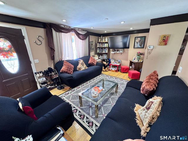 214 York Road, Fairfield, CT 06825