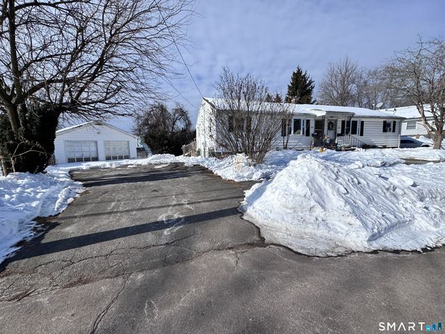 214 York Road, Fairfield, CT 06825