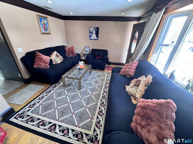 214 York Road, Fairfield, CT 06825