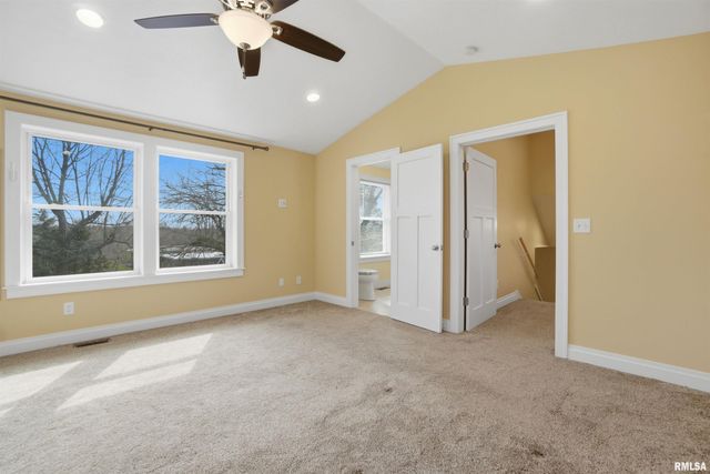 3612 N HARVARD Avenue, Peoria, IL 61614