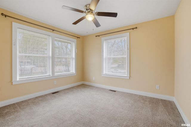 3612 N HARVARD Avenue, Peoria, IL 61614