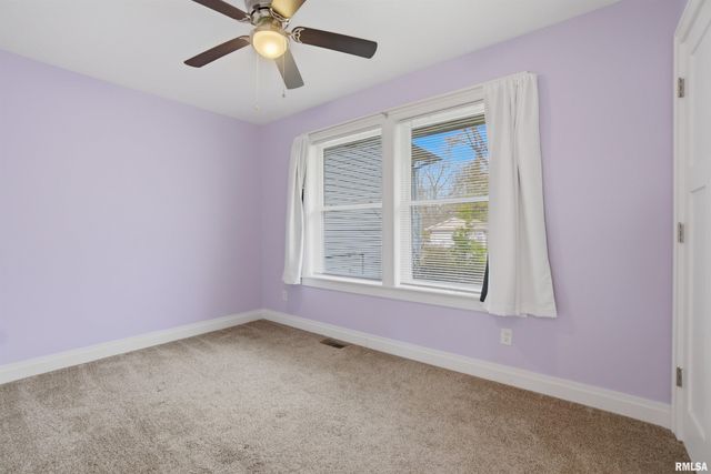 3612 N HARVARD Avenue, Peoria, IL 61614