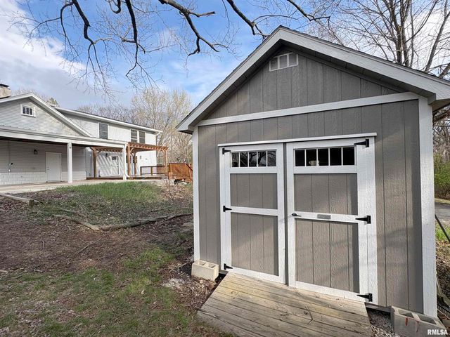 3612 N HARVARD Avenue, Peoria, IL 61614