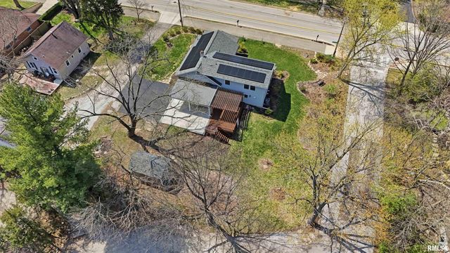 3612 N HARVARD Avenue, Peoria, IL 61614