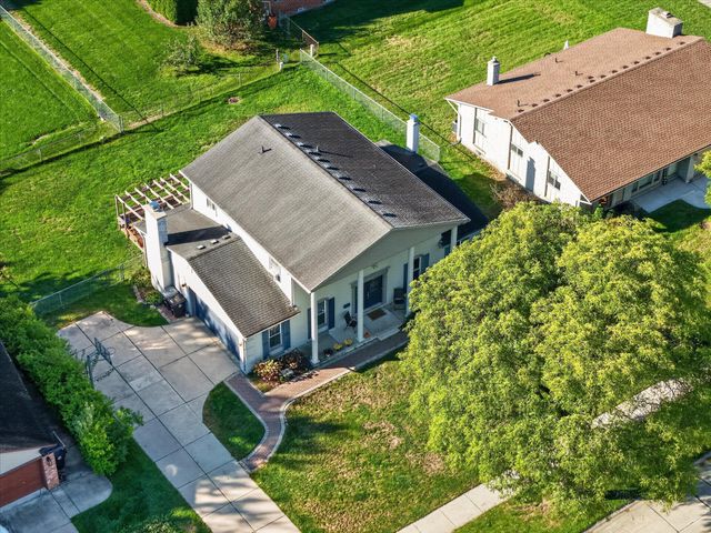 36523 Whitcomb Street, Livonia, MI 48154