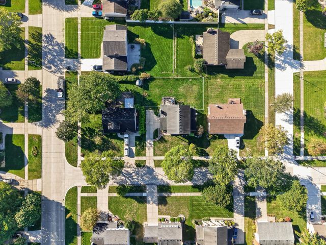 36523 Whitcomb Street, Livonia, MI 48154