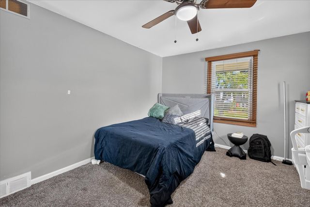 36523 Whitcomb Street, Livonia, MI 48154