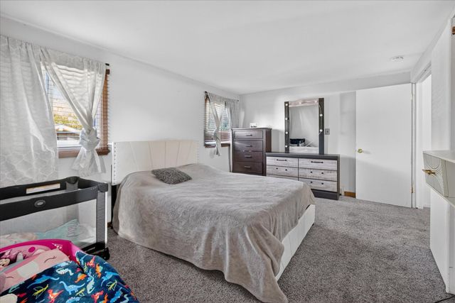 36523 Whitcomb Street, Livonia, MI 48154