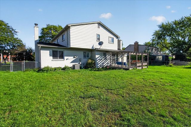 36523 Whitcomb Street, Livonia, MI 48154