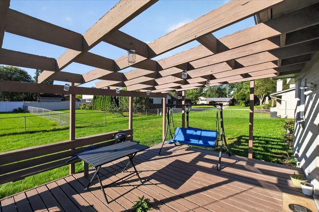 36523 Whitcomb Street, Livonia, MI 48154
