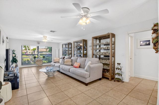 4735 Quailwood Way A, Boynton Beach, FL 33436